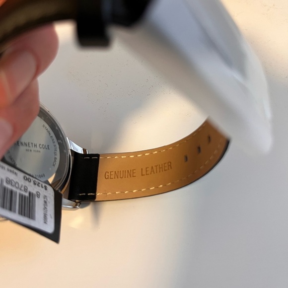 NWT Men’s Kenneth Cole New York genuine leather watch - Picture 6 of 6